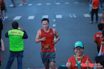 BƯỚC CHẠY CHÀO XUÂN THÀNH PHỐ QUẢNG NGÃI 2024 - Ảnh #1251149