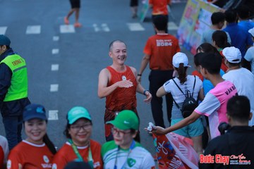 BƯỚC CHẠY CHÀO XUÂN THÀNH PHỐ QUẢNG NGÃI 2024 - Ảnh #1251160