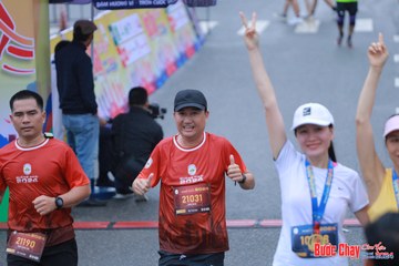 BƯỚC CHẠY CHÀO XUÂN THÀNH PHỐ QUẢNG NGÃI 2024 - Ảnh #1252218