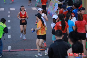 BƯỚC CHẠY CHÀO XUÂN THÀNH PHỐ QUẢNG NGÃI 2024 - Ảnh #1250912