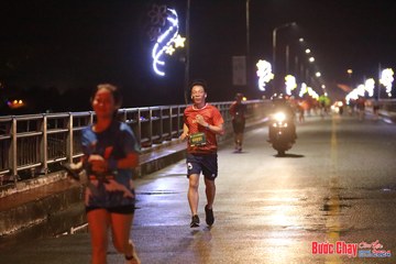 BƯỚC CHẠY CHÀO XUÂN THÀNH PHỐ QUẢNG NGÃI 2024 - Ảnh #1232521