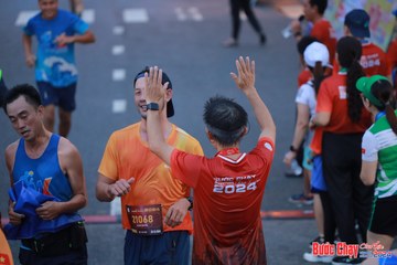 BƯỚC CHẠY CHÀO XUÂN THÀNH PHỐ QUẢNG NGÃI 2024 - Ảnh #1251030