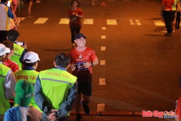BƯỚC CHẠY CHÀO XUÂN THÀNH PHỐ QUẢNG NGÃI 2024 - Ảnh #1248575