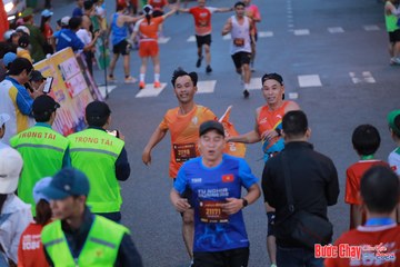 BƯỚC CHẠY CHÀO XUÂN THÀNH PHỐ QUẢNG NGÃI 2024 - Ảnh #1250729
