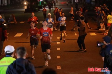 BƯỚC CHẠY CHÀO XUÂN THÀNH PHỐ QUẢNG NGÃI 2024 - Ảnh #1245875