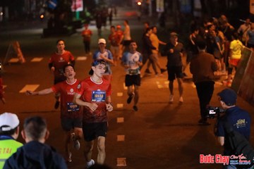 BƯỚC CHẠY CHÀO XUÂN THÀNH PHỐ QUẢNG NGÃI 2024 - Ảnh #1245877
