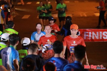 BƯỚC CHẠY CHÀO XUÂN THÀNH PHỐ QUẢNG NGÃI 2024 - Ảnh #1246485
