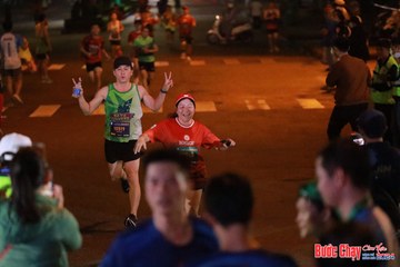 BƯỚC CHẠY CHÀO XUÂN THÀNH PHỐ QUẢNG NGÃI 2024 - Ảnh #1244174
