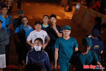 BƯỚC CHẠY CHÀO XUÂN THÀNH PHỐ QUẢNG NGÃI 2024 - Ảnh #1239795