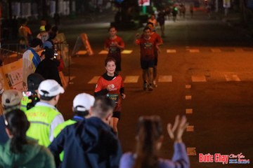 BƯỚC CHẠY CHÀO XUÂN THÀNH PHỐ QUẢNG NGÃI 2024 - Ảnh #1243971