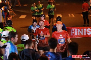BƯỚC CHẠY CHÀO XUÂN THÀNH PHỐ QUẢNG NGÃI 2024 - Ảnh #1246476