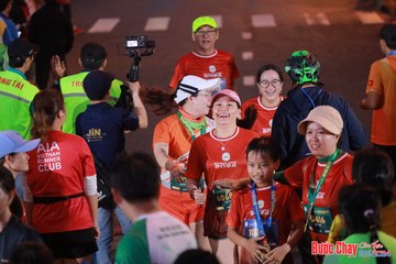 BƯỚC CHẠY CHÀO XUÂN THÀNH PHỐ QUẢNG NGÃI 2024 - Ảnh #1249752