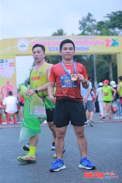 BƯỚC CHẠY CHÀO XUÂN THÀNH PHỐ QUẢNG NGÃI 2024 - Ảnh #1221089