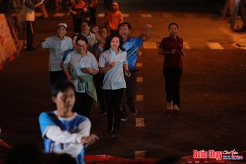 BƯỚC CHẠY CHÀO XUÂN THÀNH PHỐ QUẢNG NGÃI 2024 - Ảnh #1239878