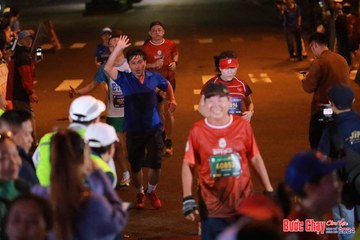 BƯỚC CHẠY CHÀO XUÂN THÀNH PHỐ QUẢNG NGÃI 2024 - Ảnh #1244912