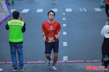BƯỚC CHẠY CHÀO XUÂN THÀNH PHỐ QUẢNG NGÃI 2024 - Ảnh #1251712