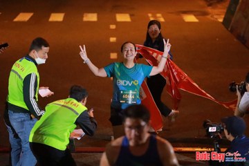 BƯỚC CHẠY CHÀO XUÂN THÀNH PHỐ QUẢNG NGÃI 2024 - Ảnh #1241352
