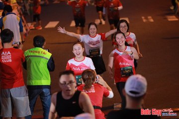 BƯỚC CHẠY CHÀO XUÂN THÀNH PHỐ QUẢNG NGÃI 2024 - Ảnh #1249382