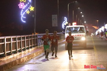 BƯỚC CHẠY CHÀO XUÂN THÀNH PHỐ QUẢNG NGÃI 2024 - Ảnh #1232375