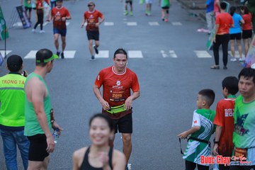 BƯỚC CHẠY CHÀO XUÂN THÀNH PHỐ QUẢNG NGÃI 2024 - Ảnh #1251823