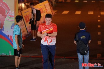 BƯỚC CHẠY CHÀO XUÂN THÀNH PHỐ QUẢNG NGÃI 2024 - Ảnh #1239105