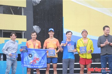BƯỚC CHẠY CHÀO XUÂN THÀNH PHỐ QUẢNG NGÃI 2024 - Ảnh #1232056