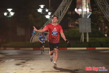 BƯỚC CHẠY CHÀO XUÂN THÀNH PHỐ QUẢNG NGÃI 2024 - Ảnh #1229171