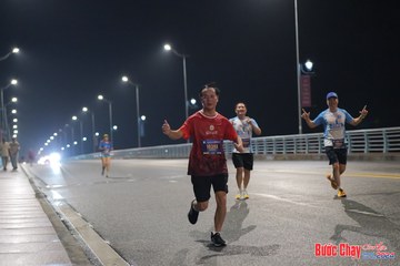 BƯỚC CHẠY CHÀO XUÂN THÀNH PHỐ QUẢNG NGÃI 2024 - Ảnh #1254325