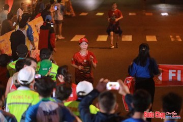 BƯỚC CHẠY CHÀO XUÂN THÀNH PHỐ QUẢNG NGÃI 2024 - Ảnh #1246599