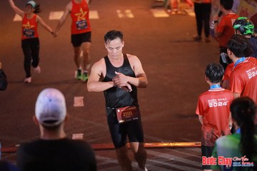 BƯỚC CHẠY CHÀO XUÂN THÀNH PHỐ QUẢNG NGÃI 2024 - Ảnh #1249409