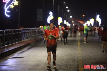 BƯỚC CHẠY CHÀO XUÂN THÀNH PHỐ QUẢNG NGÃI 2024 - Ảnh #1236145