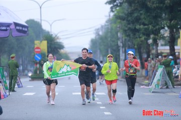 BƯỚC CHẠY CHÀO XUÂN THÀNH PHỐ QUẢNG NGÃI 2024 - Ảnh #1222126