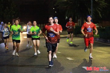 BƯỚC CHẠY CHÀO XUÂN THÀNH PHỐ QUẢNG NGÃI 2024 - Ảnh #1225352