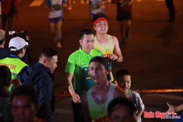 BƯỚC CHẠY CHÀO XUÂN THÀNH PHỐ QUẢNG NGÃI 2024 - Ảnh #1245500