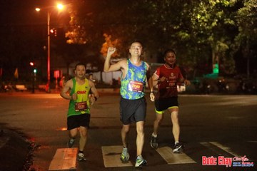 BƯỚC CHẠY CHÀO XUÂN THÀNH PHỐ QUẢNG NGÃI 2024 - Ảnh #1236438