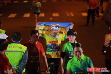 BƯỚC CHẠY CHÀO XUÂN THÀNH PHỐ QUẢNG NGÃI 2024 - Ảnh #1248642