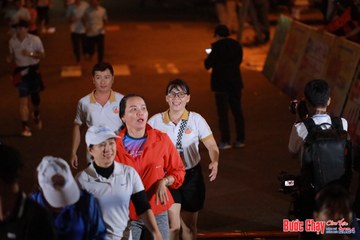 BƯỚC CHẠY CHÀO XUÂN THÀNH PHỐ QUẢNG NGÃI 2024 - Ảnh #1240251