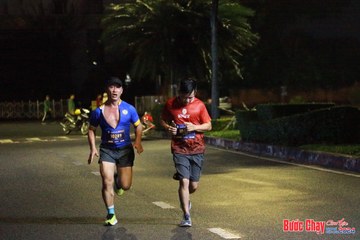 BƯỚC CHẠY CHÀO XUÂN THÀNH PHỐ QUẢNG NGÃI 2024 - Ảnh #1225400