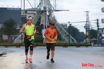 BƯỚC CHẠY CHÀO XUÂN THÀNH PHỐ QUẢNG NGÃI 2024 - Ảnh #1230438