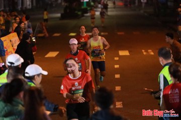 BƯỚC CHẠY CHÀO XUÂN THÀNH PHỐ QUẢNG NGÃI 2024 - Ảnh #1243783