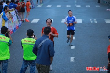 BƯỚC CHẠY CHÀO XUÂN THÀNH PHỐ QUẢNG NGÃI 2024 - Ảnh #1251426