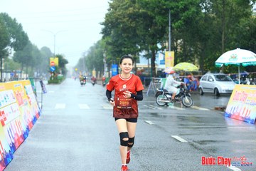 BƯỚC CHẠY CHÀO XUÂN THÀNH PHỐ QUẢNG NGÃI 2024 - Ảnh #1238506