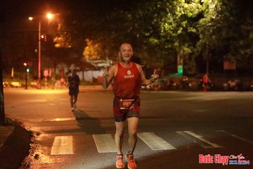 BƯỚC CHẠY CHÀO XUÂN THÀNH PHỐ QUẢNG NGÃI 2024 - Ảnh #1236410