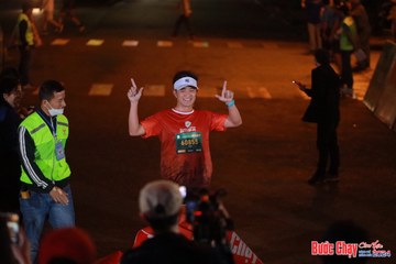 BƯỚC CHẠY CHÀO XUÂN THÀNH PHỐ QUẢNG NGÃI 2024 - Ảnh #1240673