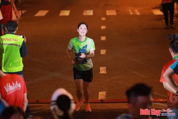 BƯỚC CHẠY CHÀO XUÂN THÀNH PHỐ QUẢNG NGÃI 2024 - Ảnh #1248692