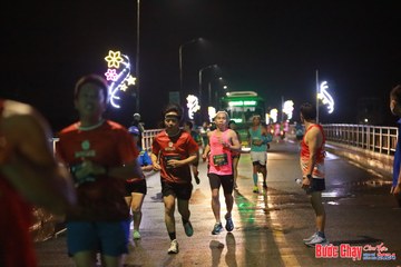 BƯỚC CHẠY CHÀO XUÂN THÀNH PHỐ QUẢNG NGÃI 2024 - Ảnh #1232047