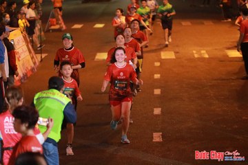 BƯỚC CHẠY CHÀO XUÂN THÀNH PHỐ QUẢNG NGÃI 2024 - Ảnh #1248844