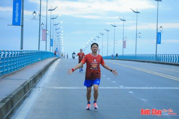 BƯỚC CHẠY CHÀO XUÂN THÀNH PHỐ QUẢNG NGÃI 2024 - Ảnh #1222468