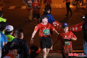 BƯỚC CHẠY CHÀO XUÂN THÀNH PHỐ QUẢNG NGÃI 2024 - Ảnh #1246451