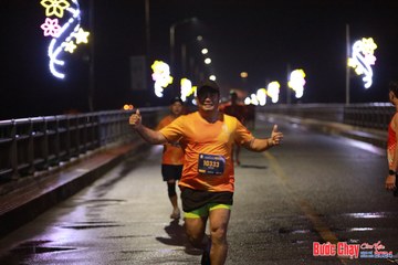 BƯỚC CHẠY CHÀO XUÂN THÀNH PHỐ QUẢNG NGÃI 2024 - Ảnh #1231388